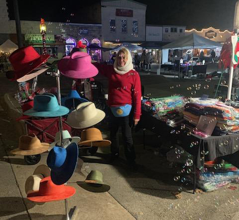 Iguana Hats at the 2022 Guadalupe County Fair and Rodeo